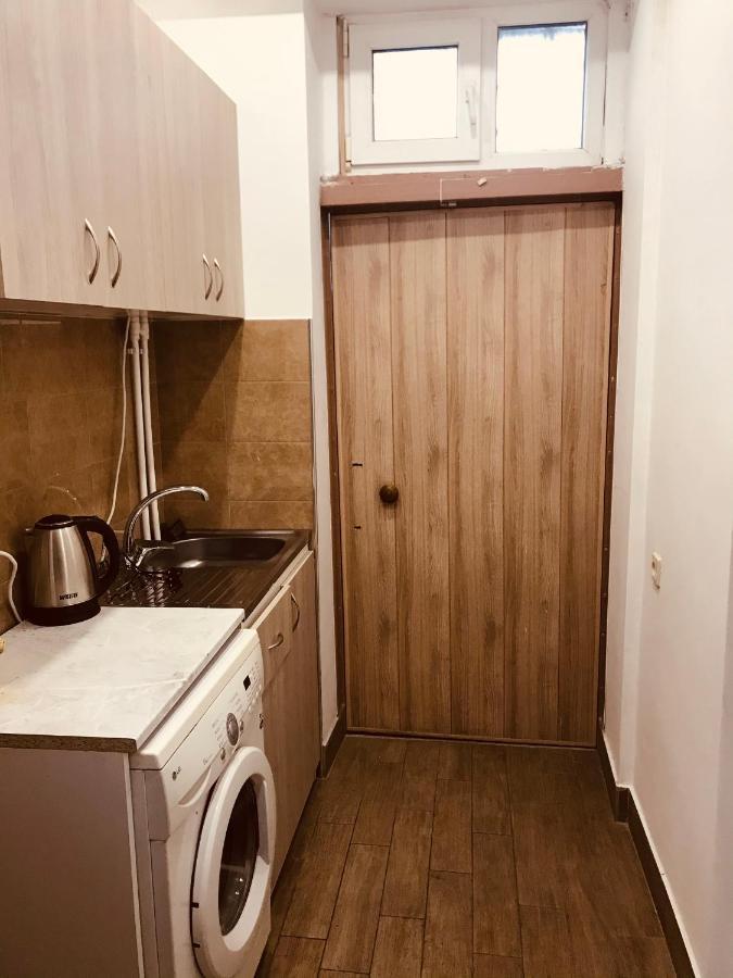 Studio Apartment Near Republic Square Jerevan Eksteriør billede